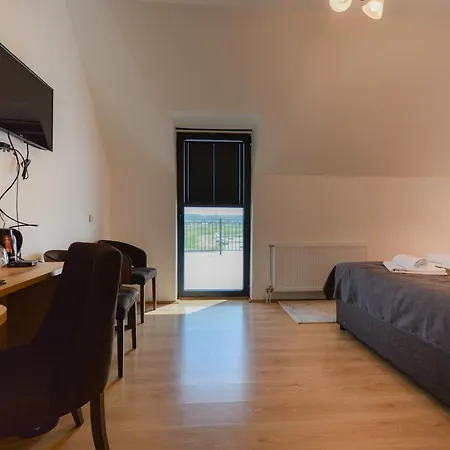 Salas Stankovic Secanj