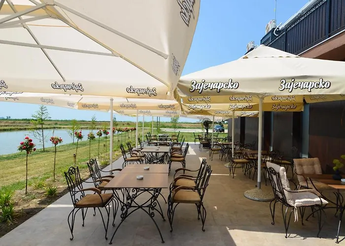 Salas Stankovic 4* Secanj